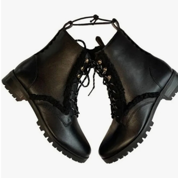 Brand NWOT and NWOB Kate Spade Racquelle Black Leather Combat Boots - Picture 2 of 2